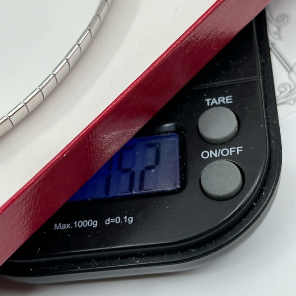 Vintage Kenneth Jay Lane Rhodium-Plated Omega Necklace with Original Box & Pouch - Picture 17 of 17